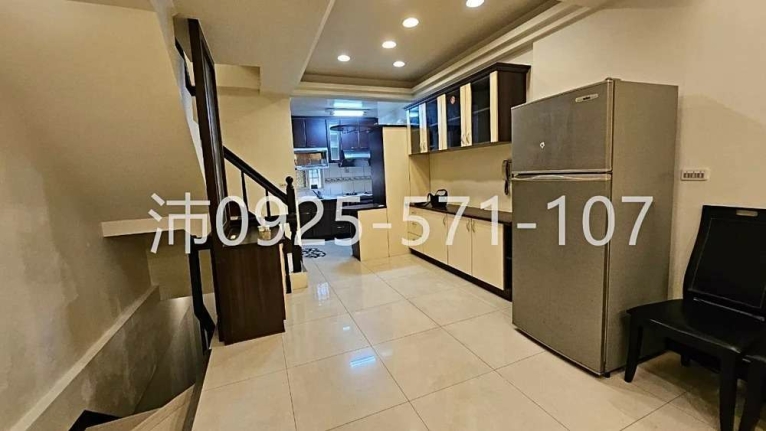 沛沛租🔅歡迎公司承租獨棟別墅工業區近交流道/日月光 - Image 2