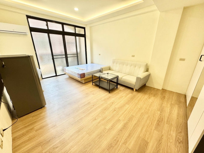 可寵☆雙租補☆超大間☆陽台獨洗曬☆飲水機☆子母車（第1張）