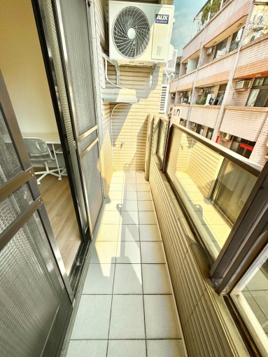 可寵☆雙租補☆超大間☆陽台獨洗曬☆飲水機☆子母車（第9張）