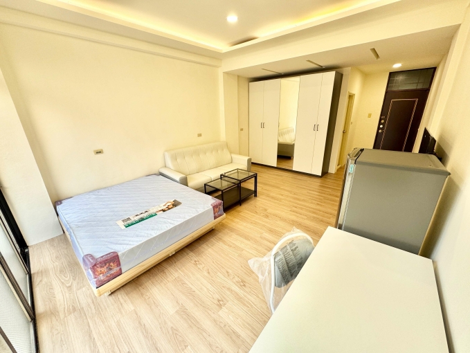 可寵☆雙租補☆超大間☆陽台獨洗曬☆飲水機☆子母車（第5張）