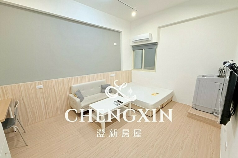 竹北高鐵特區、近竹科/有電梯/可租補報稅/8坪質感精美大套房(第1張)