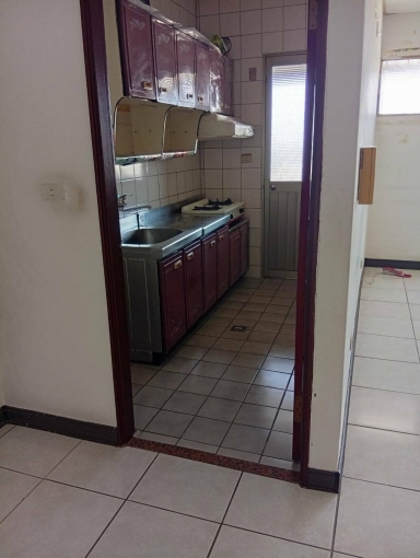 近大雅國中電梯大樓空屋（第2張）