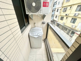 🧡加賴約🧡全新電梯🧡租屋補助🧡陽台獨洗🧡流理台🧡乾溼分離🧡機車位🧡秒殺物件🧡（第11張）