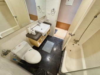 💖電梯管理員✨正宗廚房🏠台水電✔️陽台獨洗🛀浴缸💖（第5張）