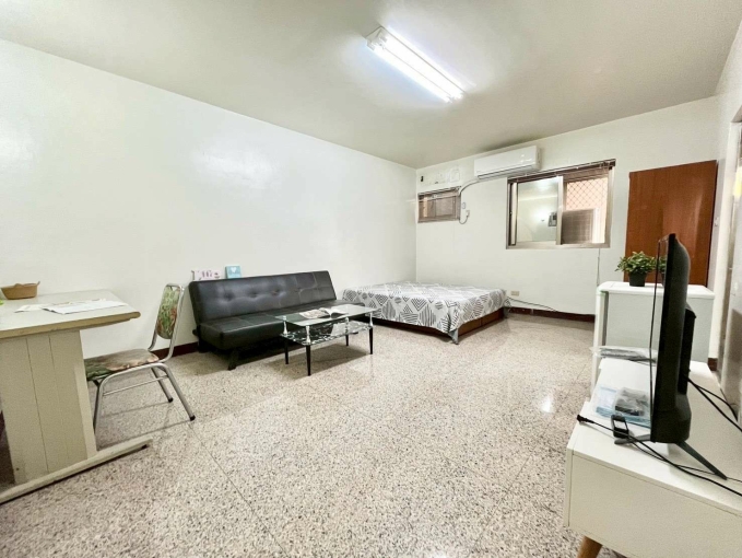 🔥北區秒殺大間🔥可雙租補獨洗🔥飲水機子母車🔥近中國醫（第1張）