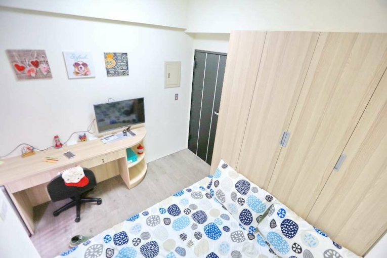 近興大.中山醫*電梯*陽台獨洗曬*飲水機*子母車~ - Image 7