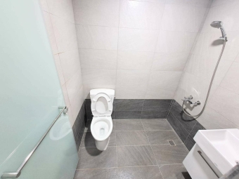 近漢神百貨@汽車好停@台電電梯套房可雙租補@變頻冷氣 - Image 25