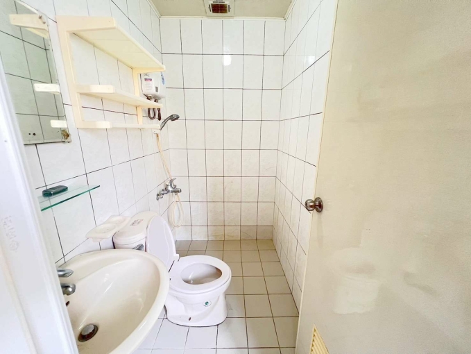 可貓貓🌈可租補✅機車位⭕半年繳優惠（第15張）