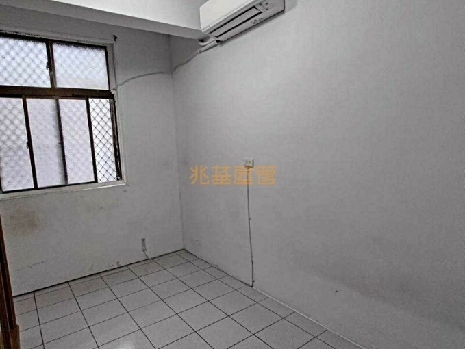 兆基社會住宅🏠龍潭大同路5房大透天有車庫（第10張）