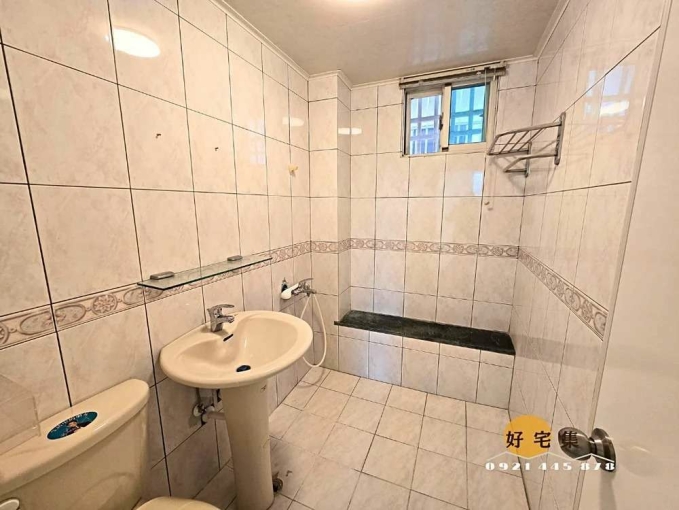 設計師的半山工作室｜4房3廳3衛挑高採光小庭院好停車（第13張）