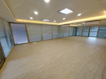 @@永春捷運商圈旁*大面寬方正採光店辦（第2張）