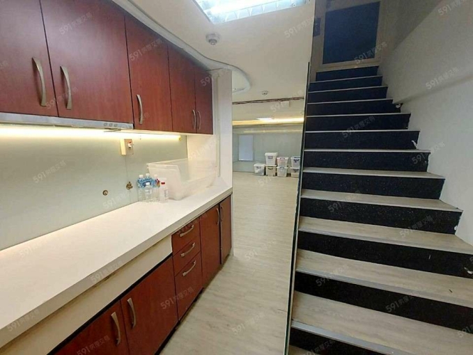 @@永春捷運商圈旁*大面寬方正採光店辦(第10張)