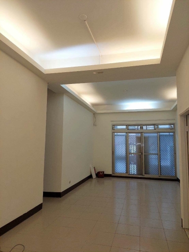 新店慈濟旁1樓住辦可工商可住家（第2張）