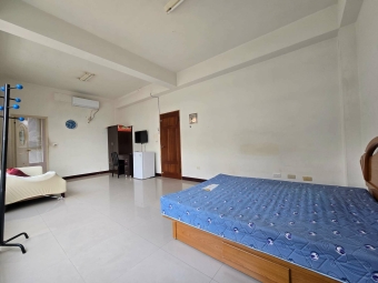 可租補~東區近太平新光黃昏市場大室內8坪大衛浴大套房(另有2樓9坪9500) - Image 21