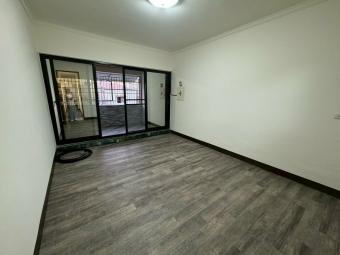 路竹區華正路 鄰近711 整棟翻新（第9張）