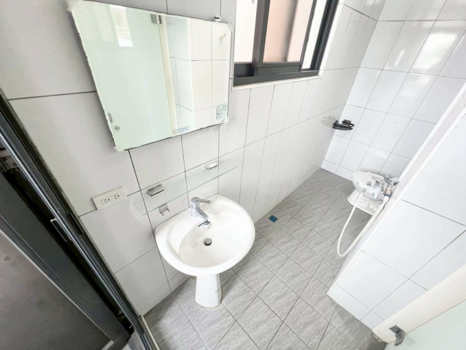 水湳✔敦化公園✔陽台❤租補（第9張）