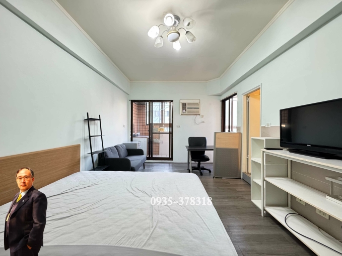 【可租補】勤美誠品-高樓層｜邊間｜雙陽台大套房-24小時管理（第9張）