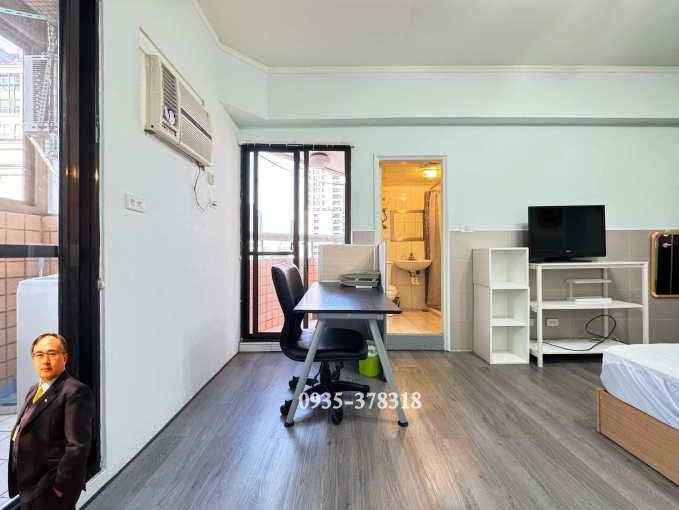 【可租補】勤美誠品-高樓層｜邊間｜雙陽台大套房-24小時管理（第10張）