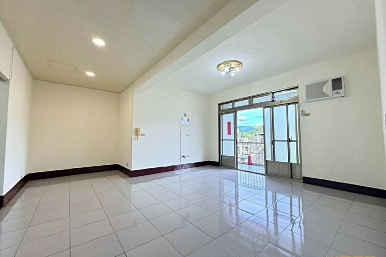 兆基社會住宅🏡🚩國家新城公寓3樓全新整理搶手釋出(第1張)