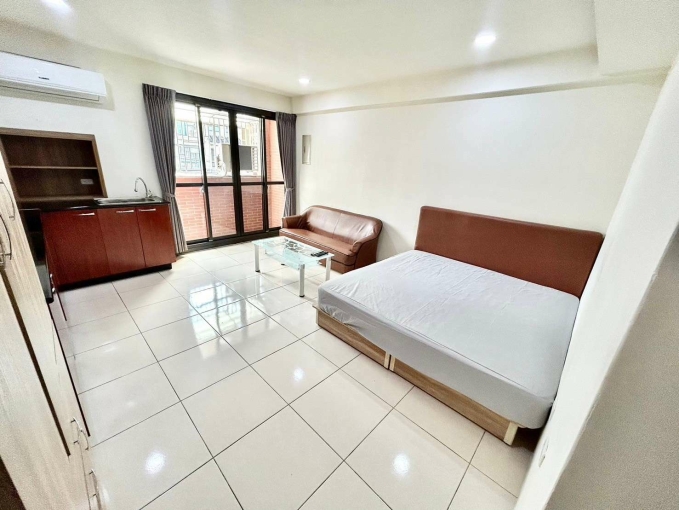 🧡加賴約🧡電梯美屋🧡租屋補助🧡陽台獨洗🧡流理台🧡秒殺物件🧡 - Image 1