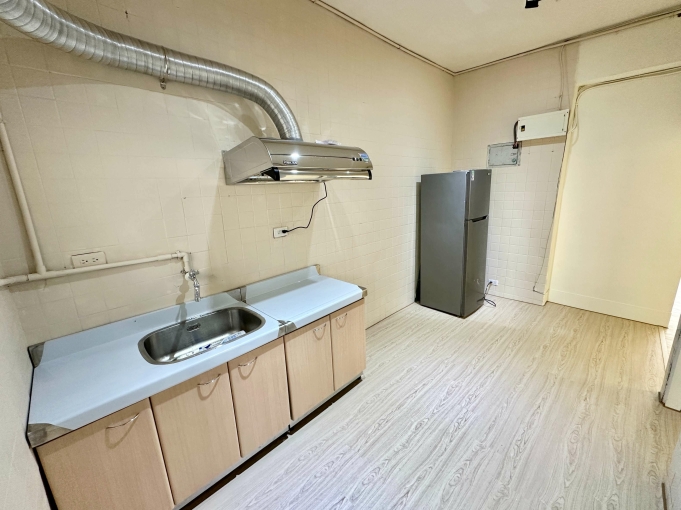 ✨近南屯工業區✨全新裝修✨家具全配✨可多人租補✨可寵（第11張）