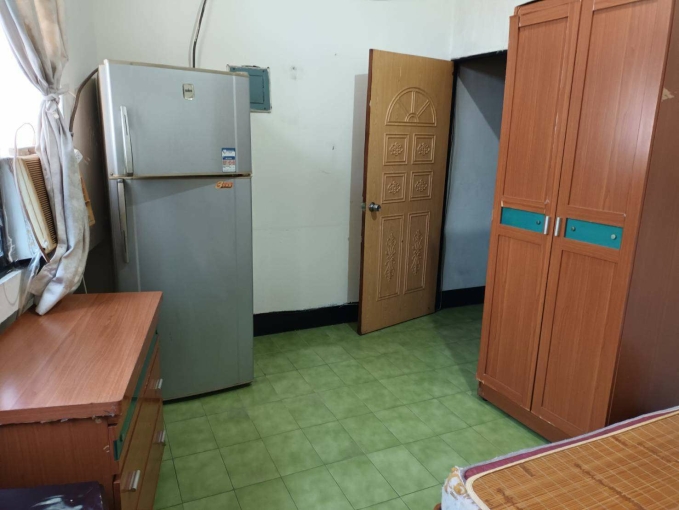 120公尺就是科工館火車站跟輕軌透天4樓整層出租. - Image 4