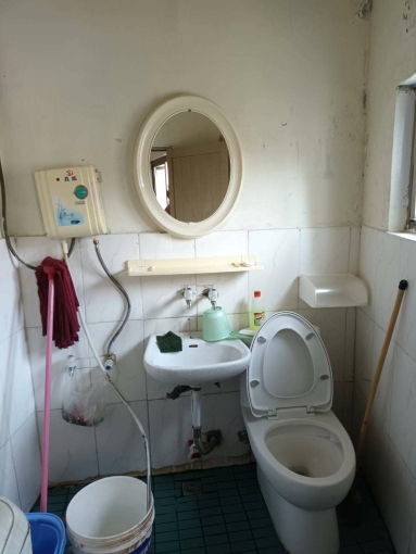 120公尺就是科工館火車站跟輕軌透天4樓整層出租. - Image 8