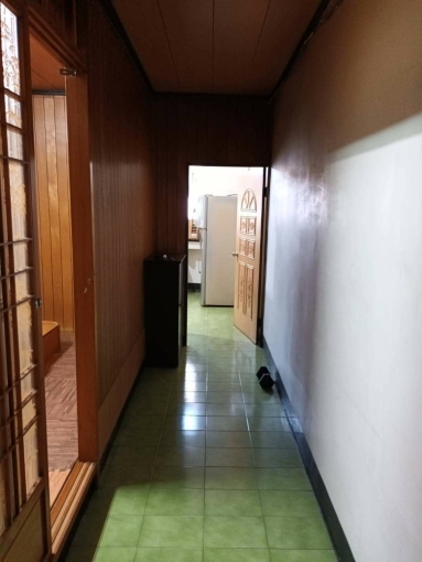 120公尺就是科工館火車站跟輕軌透天4樓整層出租. - Image 3