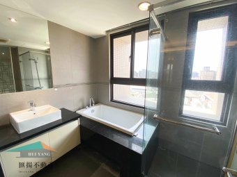 北屯區⭐捷運商圈經典套房⭐免仲介費⭐可租補 - Image 9