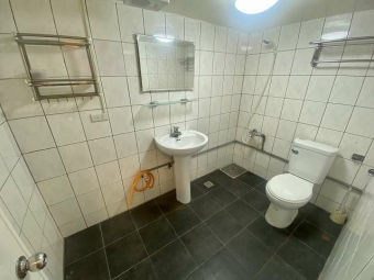 💞大象租屋💞近SOGO.威尼斯影城旁.漂亮精緻網路套房.附傢俱家電.（第6張）