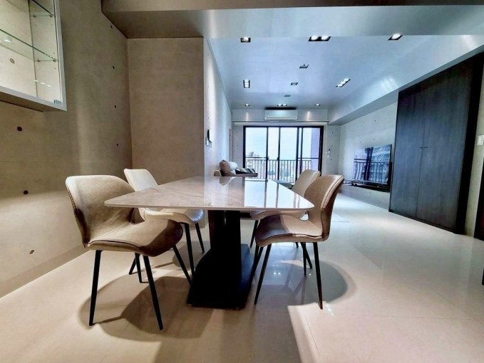 7期秋紅谷💕3房2衛+雙車位💫百萬裝潢✅近74國道1✨（第4張）