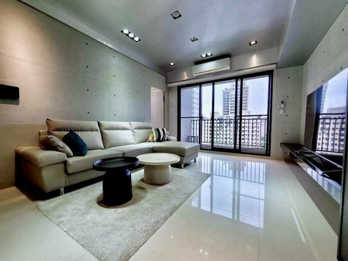 7期秋紅谷💕3房2衛+雙車位💫百萬裝潢✅近74國道1✨（第1張）