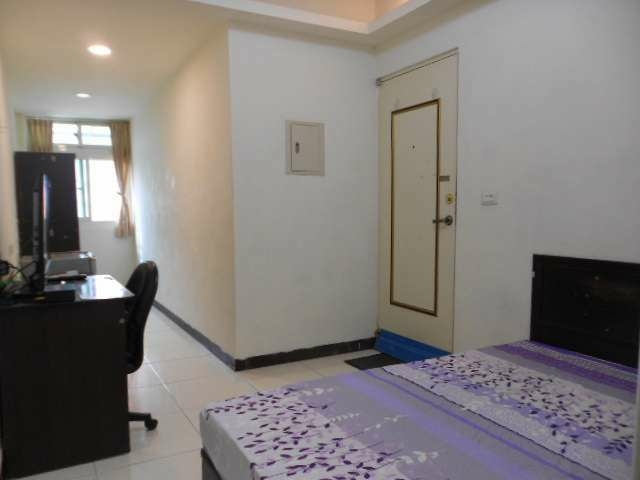 免仲介費 近桃園醫院公寓5樓裝潢網路套房出租（第2張）