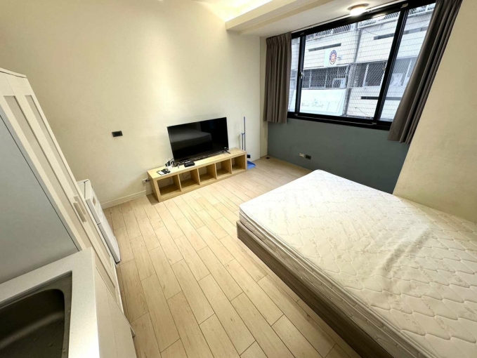 南屯超秒殺💖可租補✅輕屋齡💎全新裝潢💖衛浴開窗🎀流離台（第4張）