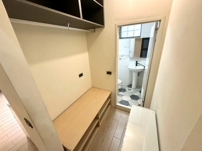 南屯超秒殺💖可租補✅輕屋齡💎全新裝潢💖衛浴開窗🎀流離台（第5張）