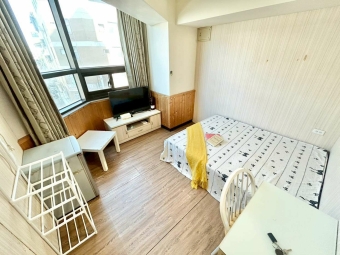 向上市場❤陽台🍗CP高（第1張）