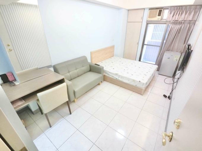 近中國醫*可租補*可短租*電梯套房*陽台獨洗~*（第10張）