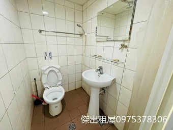 傑出租屋/近龜山工業區平價套房 - Image 8