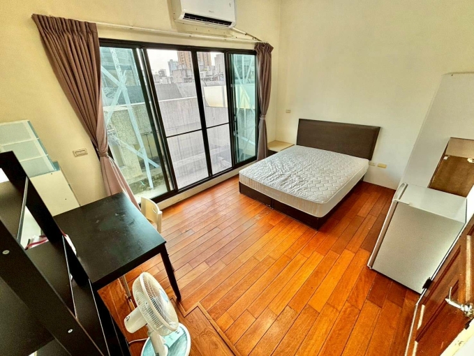 💭走路勤美綠園道💭可租補💭電梯💭陽台獨洗曬💭機車位💭 - Image 1