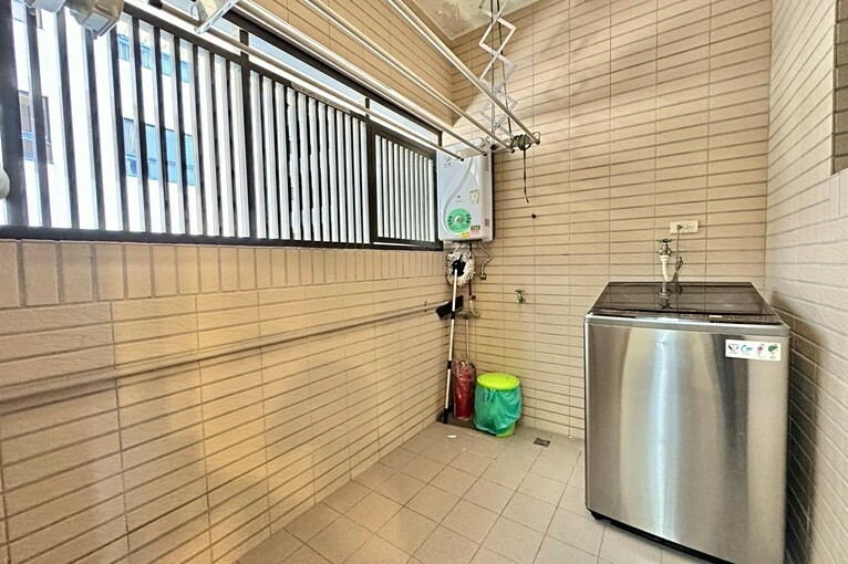 楠梓區精裝3房平面車位拎包入住免仲可申請補助🏠兆基社會住宅（第13張）