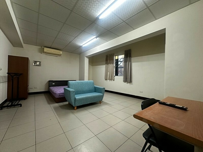 租屋找77✿大有大業,獨洗,室內機車位,可補助（第1張）