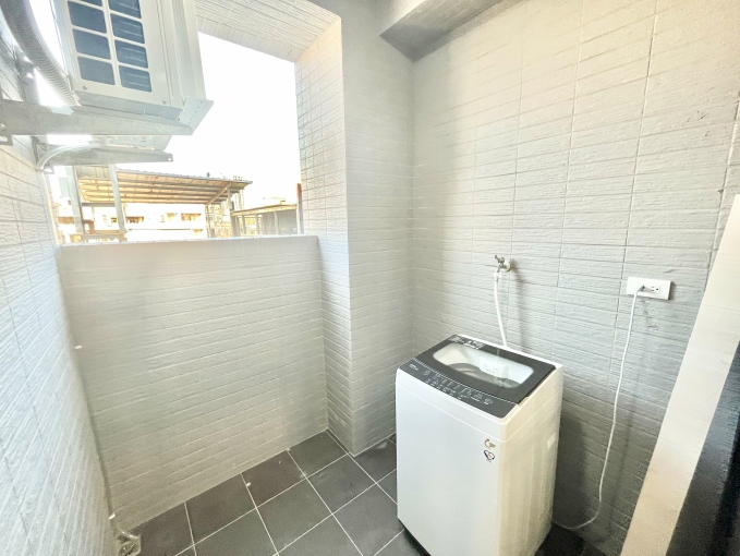 新光黃昏市場❤️電梯❤️喵❤️雙補(第5張)