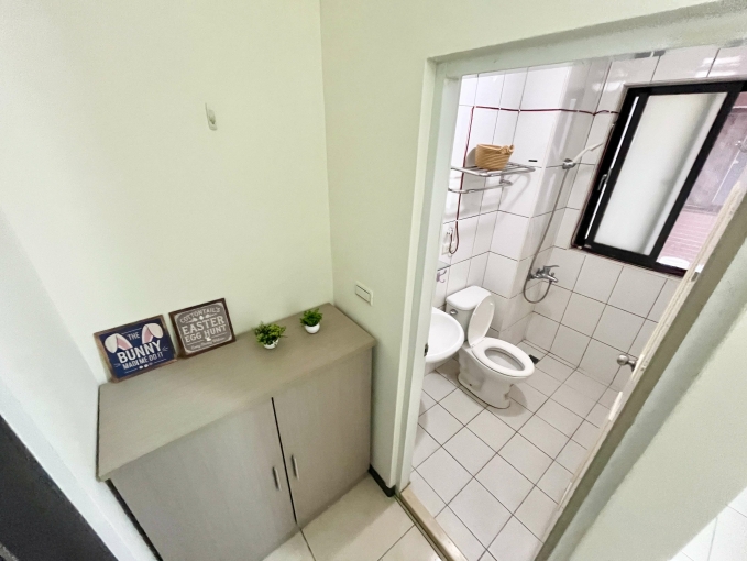 中台科大❤室內機車位✔可租補（第9張）