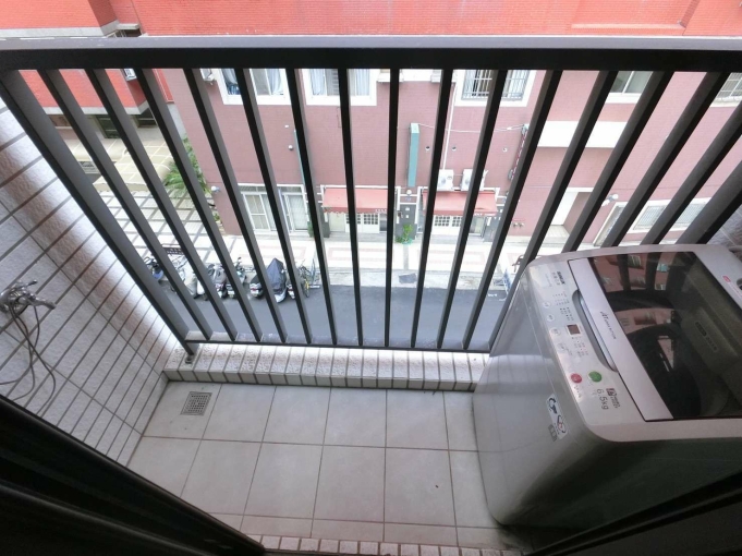 水湳愛買✔電梯❤✔專屬洗衣機✔短租(第4張)