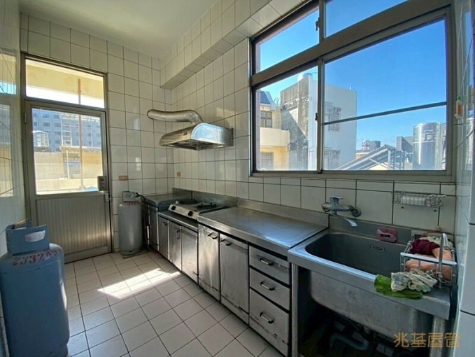 兆基社會住宅🏡大空間3+1房,近學區可租補(第8張)