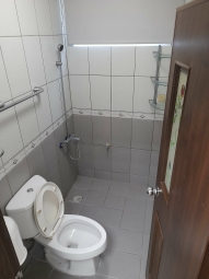 屋主自租，雙人床套房出租（第5張）