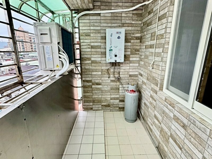 兆基社會住宅🏠友善屋源🧡環河小豪宅/電梯/可租補入籍（第9張）