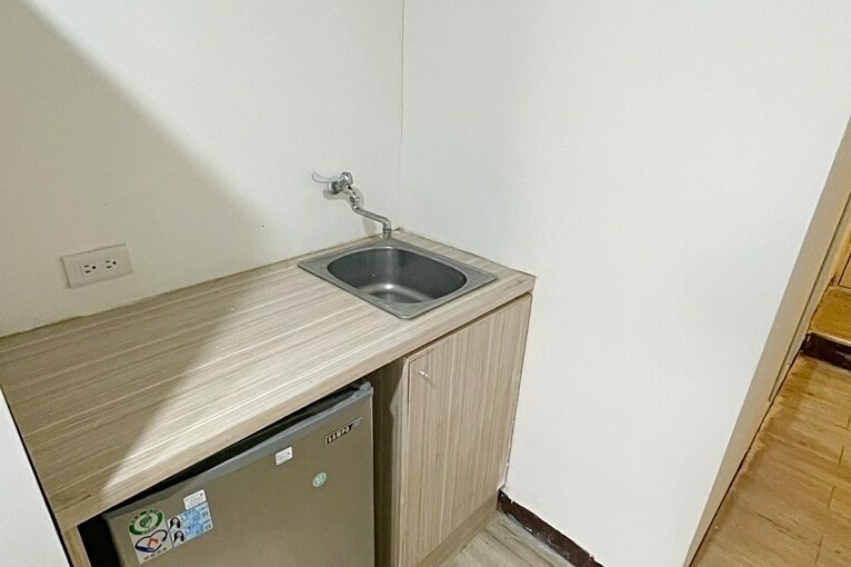 💓秒殺/中山國小捷運電梯套房/可養寵物/代收包裹/短租可談(第3張)