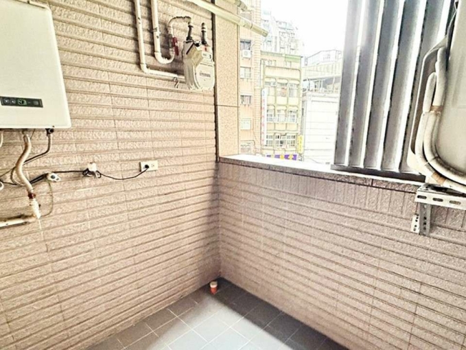 @@中山南京寧夏圓環商圈*採光明亮住辦(第6張)