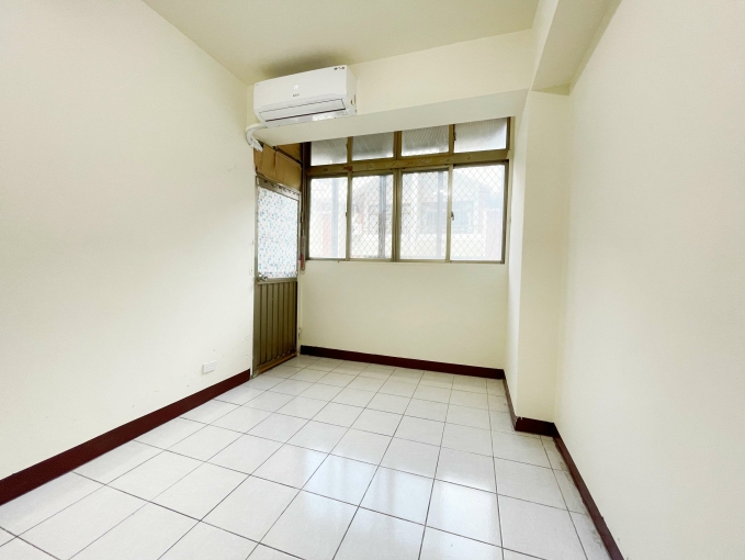 雙房格局採光佳舒適好生活✨近商圈交通便利✅可寵可租補免仲費 - Image 6